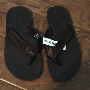 NWT Old Navy Boys flip flops size 5-6
